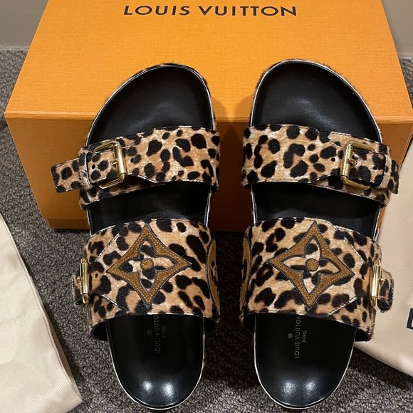 Louis Vuitton Calfskin Pony Hair Leopard Bom Dia Mule Sandals with Original Box - Picture 5 of 8